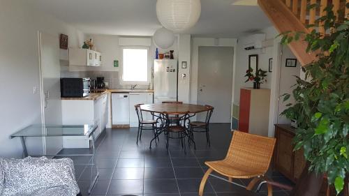 Aureilhan House | maison proche du lac