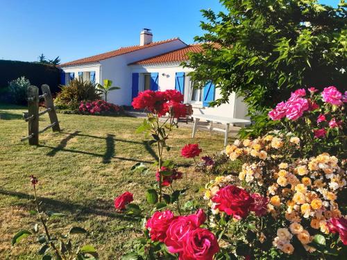 Bouin House | Maison récente avec jardin, 4 chambres, proche mer et commerces à Bouin - FR-1-426-129