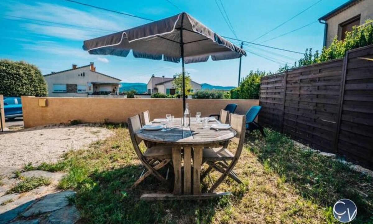 Goudargues House | Maison Rénovée à 500 m du Centre du Village Pour 4 Personnes