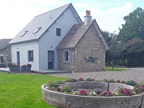 Sainte-Opportune House | Maison rénovée avec jardin clos, 3 chambres, recharge EV gratuite, proche Suisse Normande - FR-1-497-178