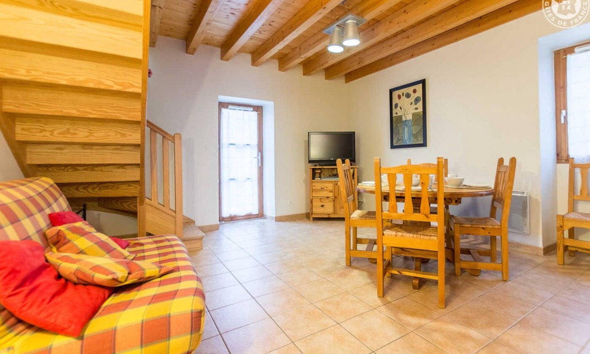 Ontex House | Maison Rouchon - Paprika