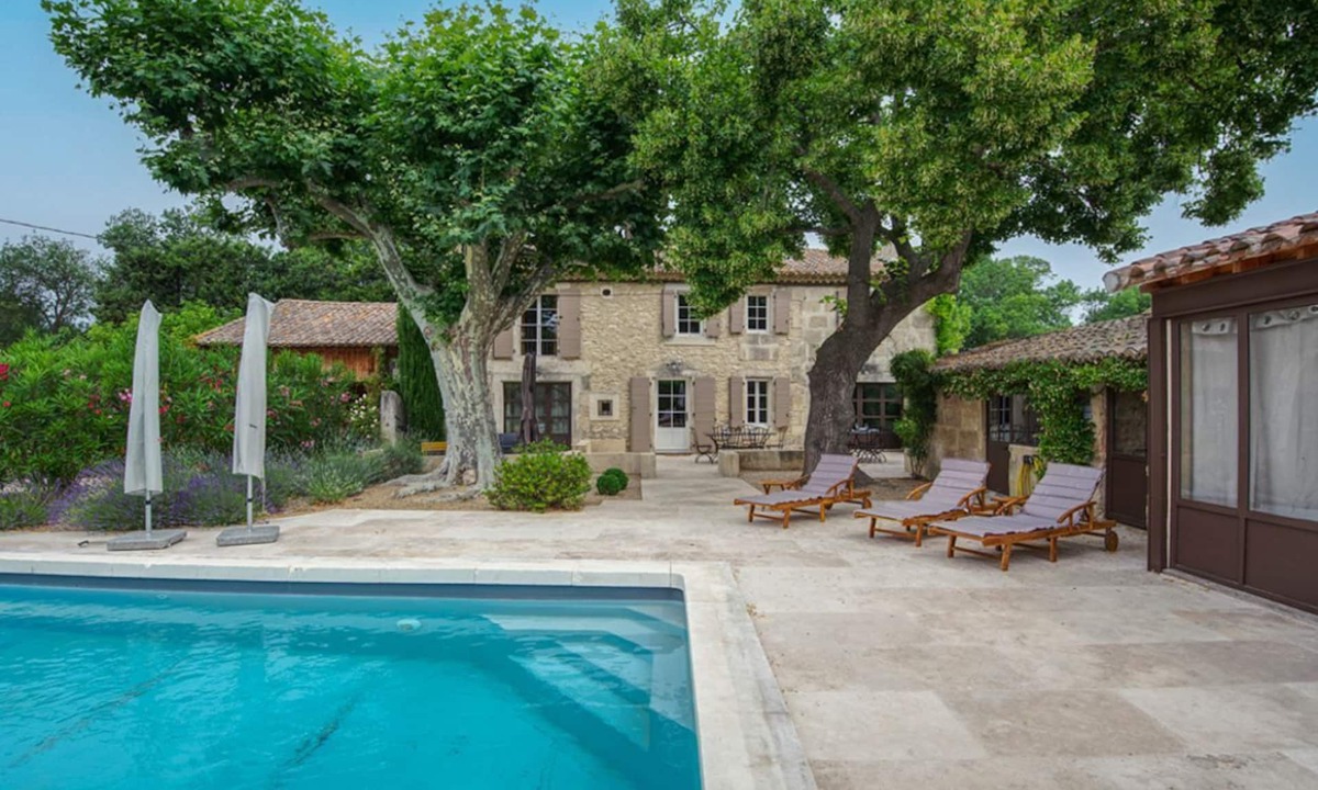 Saint-Etienne-du-Gres Villa | Maison Sylvie - Five Bedroom Villa, Sleeps 10