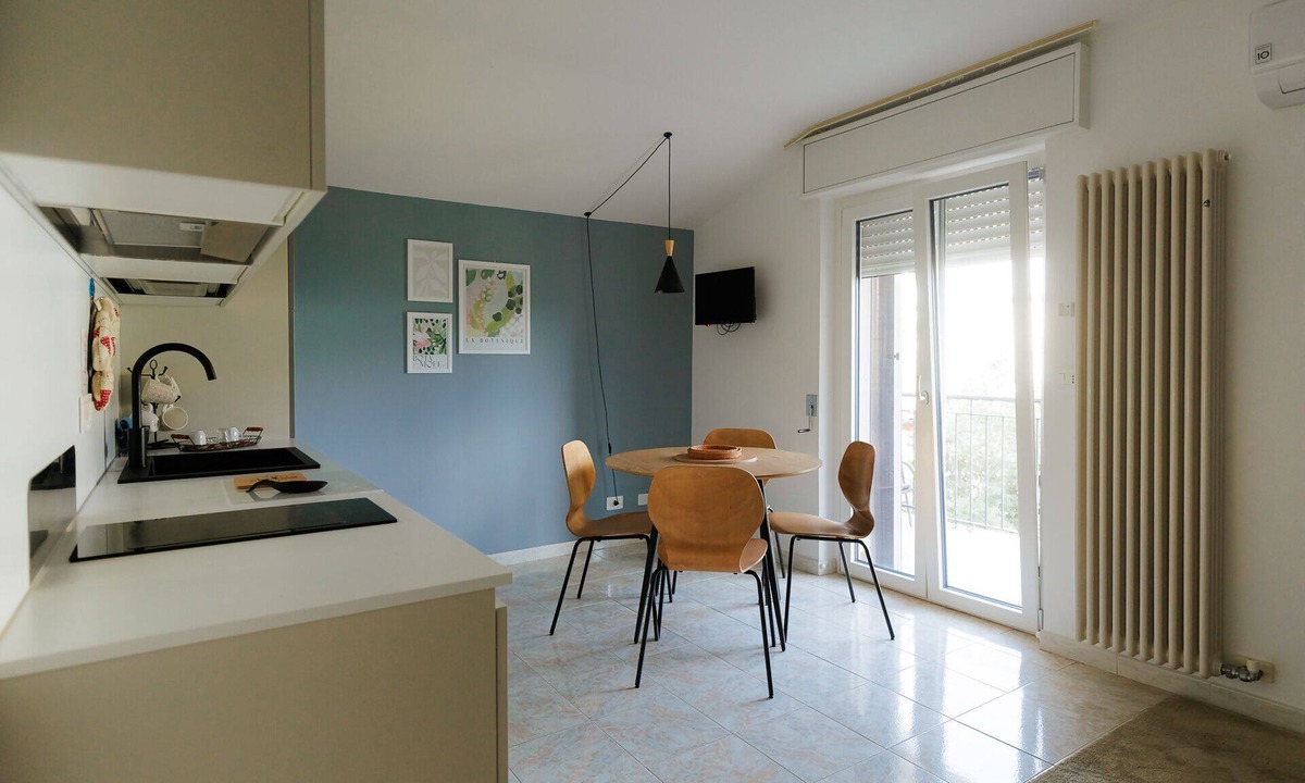 Borgofranco d'Ivrea Apartment | Maison Sabrina Apartment with Garden View