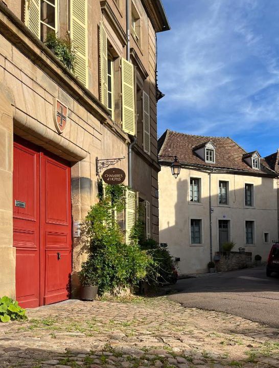 Autun Bed & Breakfast | Maison Sainte Barbe