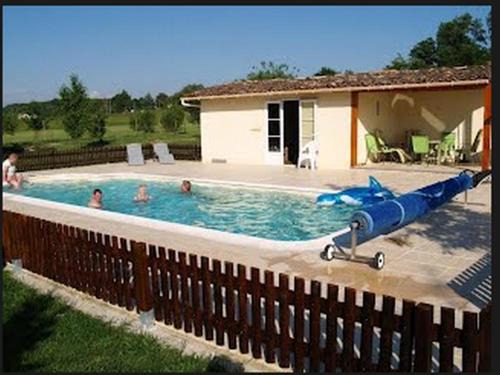Vares Bed & Breakfast | Maison Sarrau