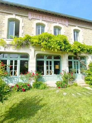 Sainte-Croix House | Maison Sollier