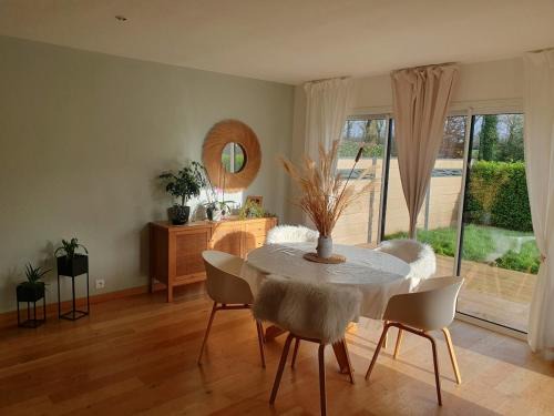 Romille House | Maison spacieuse idéalement située en Bretagne