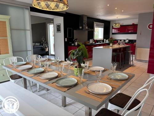 Challans House | Maison spacieuse proche plages - 12 pers. - FR-1-426-614