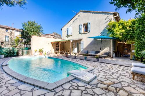 Villemagne-l'Argentiere House | Maison Sur La Mare