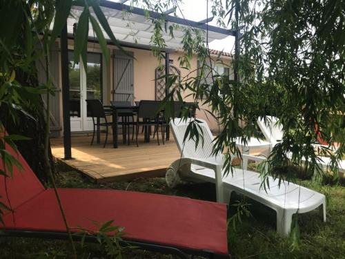 Avrille House | Maison tranquille avec jardin et wifi, 3 chambres - FR-1-336-116
