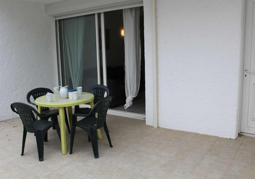 Port-la-Nouvelle House | Maison traversante climatisée, 200m de la plage, 2 terrasses, 2 chambres, 6 couchages - FR-1-229C-7