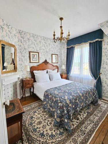 Quievrechain House | Maison Trianon 1928