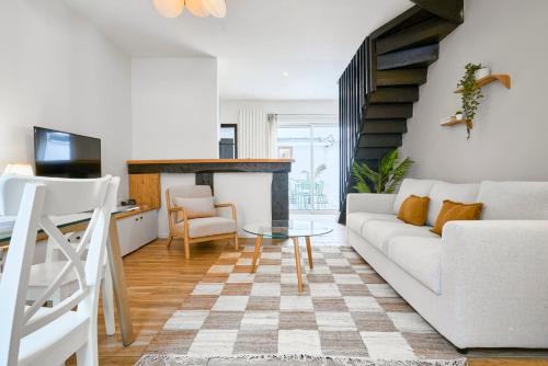 Croix House | Maison trois chambres avec cour, parking gratuit