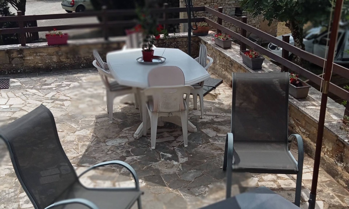 Lavercantiere House | Maison Typique du LOT Près Piscine Communale et Animaux Admis