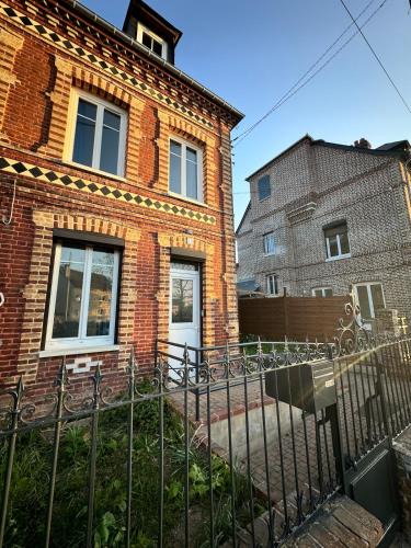 Le Neubourg House | Maison typique