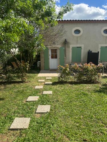 Gallargues-le-Montueux Apartment | Maison vacances climatisée à 20 minutes de la mer