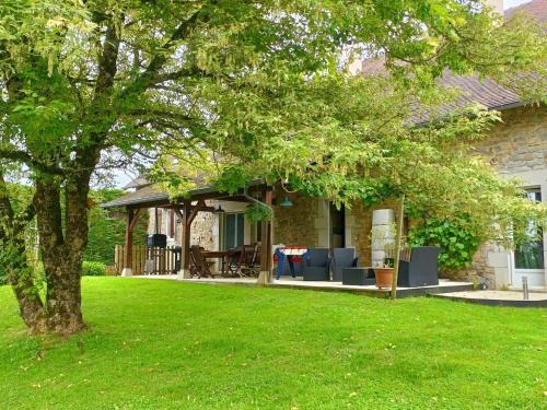 Darbonnay House | Maison vigneronne de charme