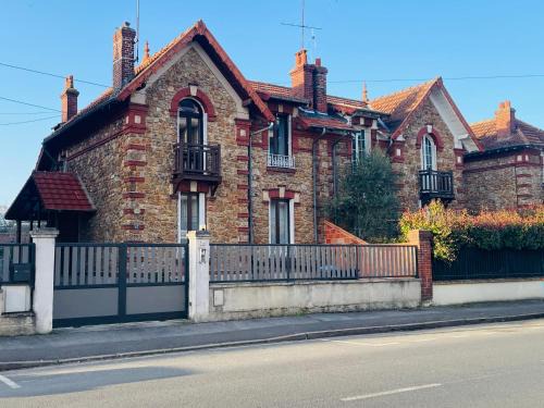 Meaux Bed & Breakfast | Maison Villa Foch
