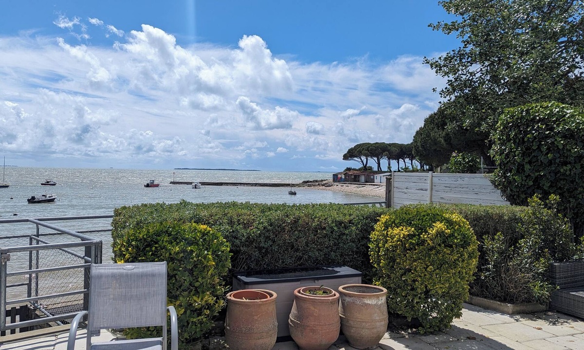 Angoulins House | Maison vue mer