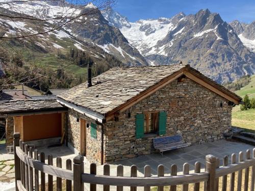Orsieres Apartment | Maisonette au fond du Val Ferret