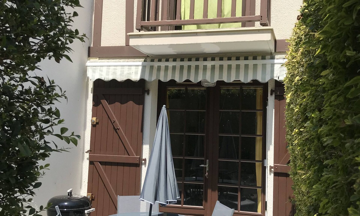 Courseulles-sur-Mer House | Maisonette 'Happiness