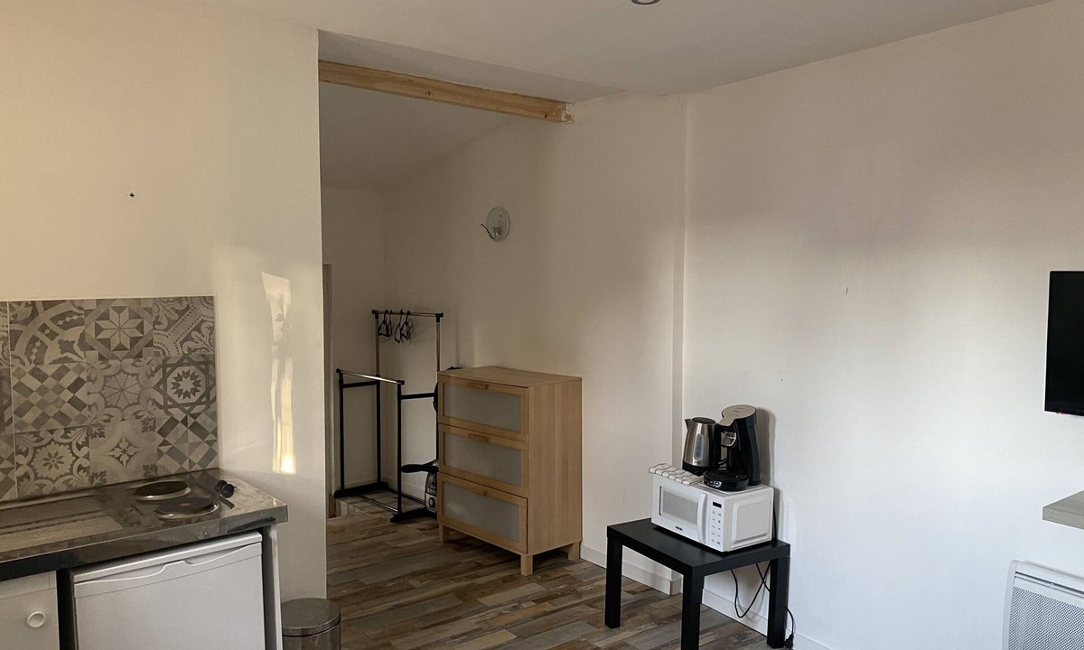 Saint-Louis House | MAISONETTE-House-Classic-Wet room-Street View