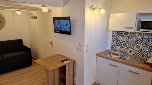 Le Barcares House | Maisonnette à 200m de la plage, terrasse, clim, parking privé, lave-linge et linge de lit compris
