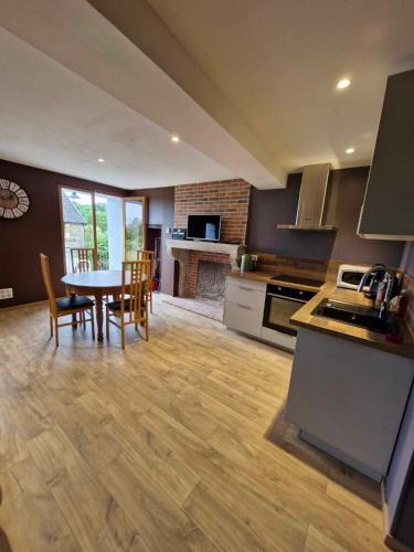 Nan-sous-Thil House | Maisonnette de la Butte de Thil