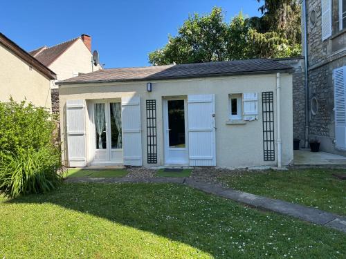Senlis Apartment | Maisonnette de Senlis