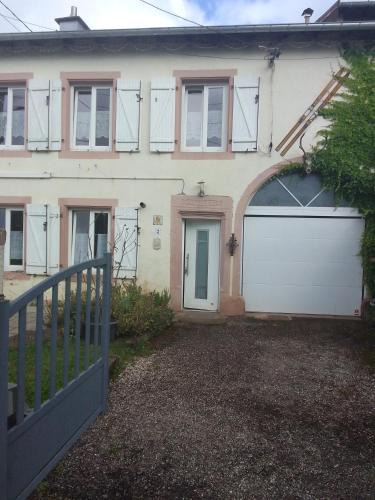 Le Puid House | Maisonnette de village du XVlle siécle