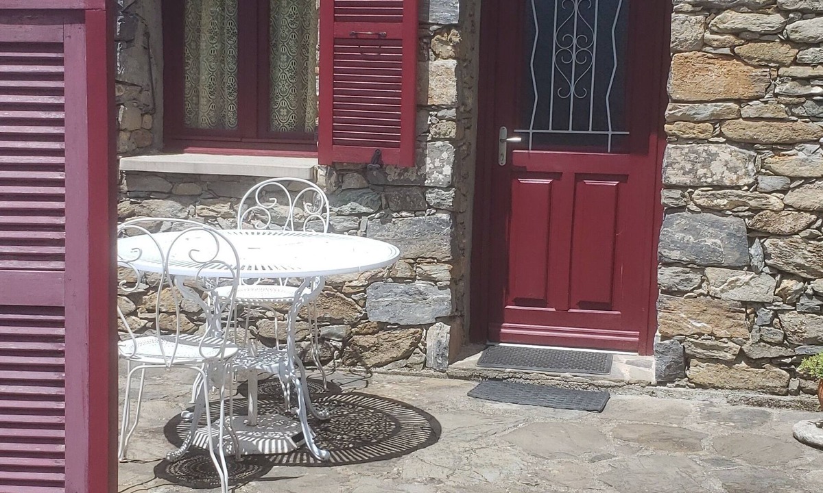 Tralonca House | Maisonnette de Village