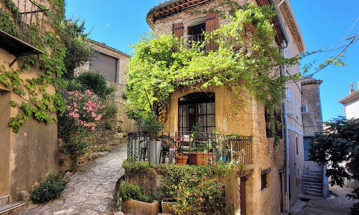 Simiane-la-Rotonde House | Maisonnette Provençale