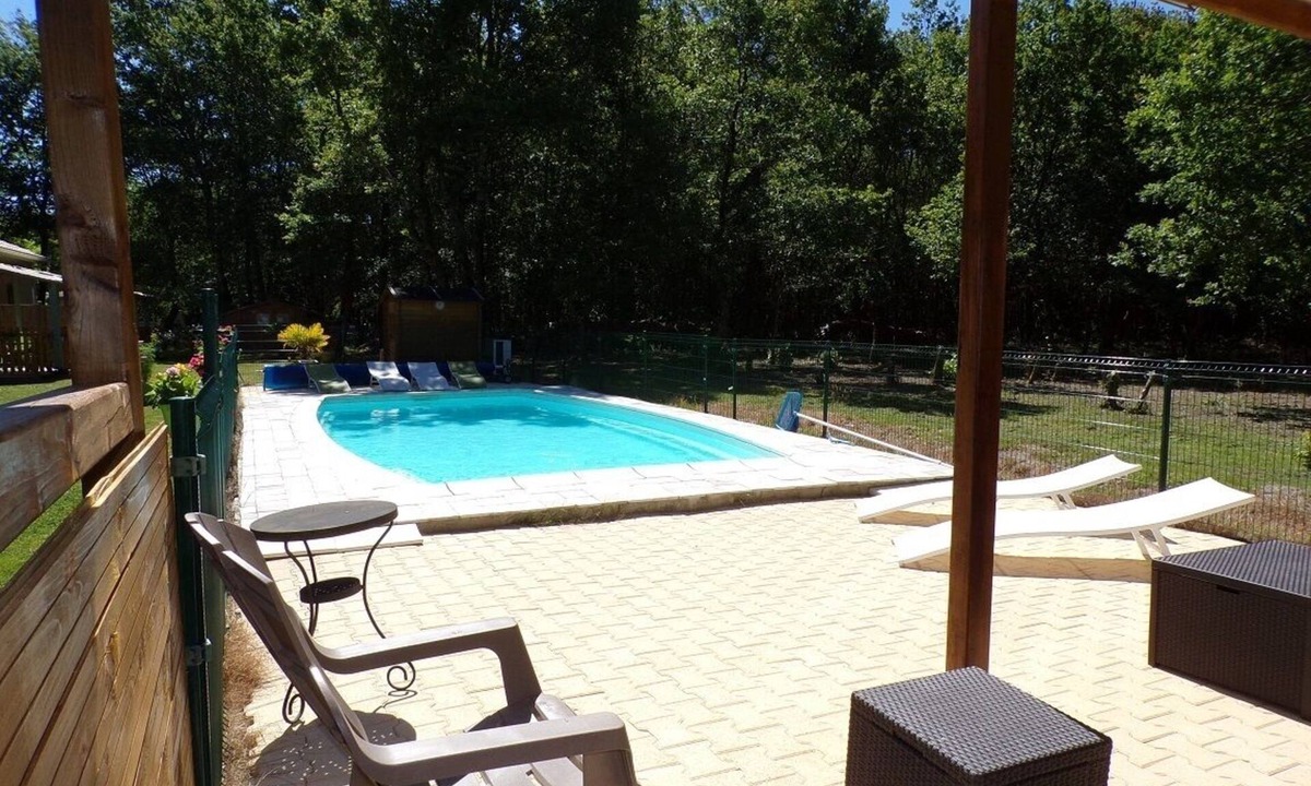Gastes House | Maisonnette T2 ground floor 4 pers. Quiet location with swimming pool