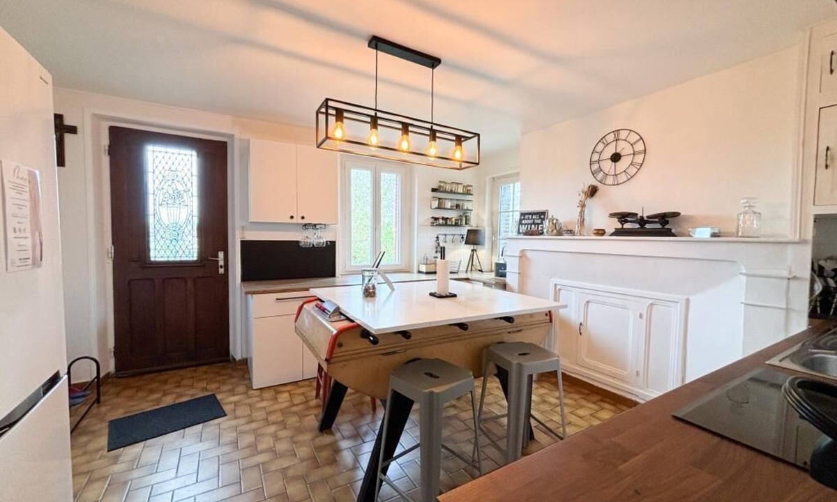 Sainte-Gauburge-Sainte-Colombe House | Maisonretro6persart Déco