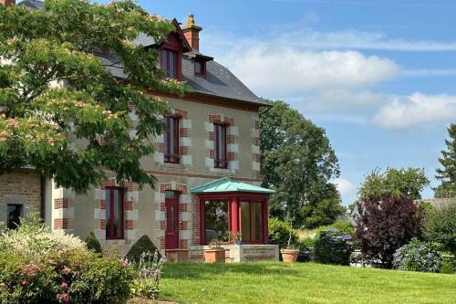 Courson House | Maisons de Familles Country house with a spa