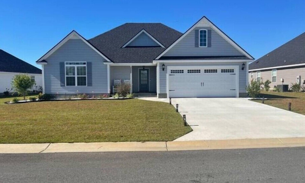 Hahira House | Majestic Home