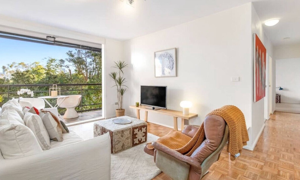 Darling Point Apartment | Majestic, Luxury executive apartment - Long term