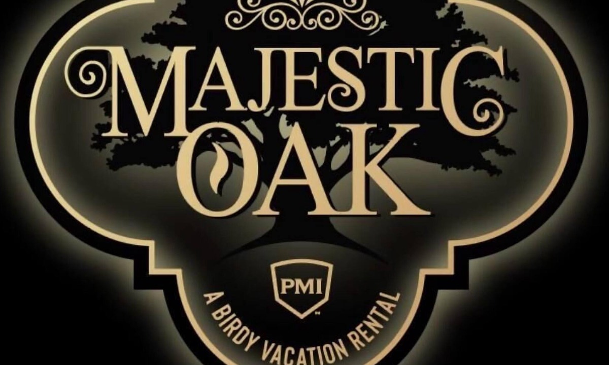 Cross Mountain House | Majestic Oak - A Birdy Vacation Rental