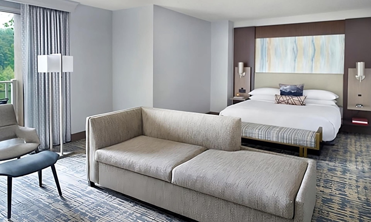 Stone Mountain Hotel | Majestic Views! Pet-friendly Accommodation near Dinosaur Explore! FREE Parking!