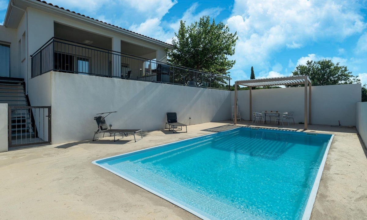Cessenon-sur-Orb House | Majestic villa with private pool