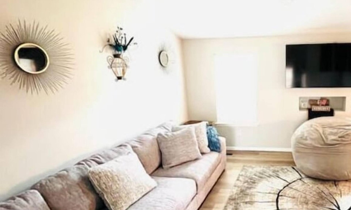 Ozark House | Make Yourself at Homen