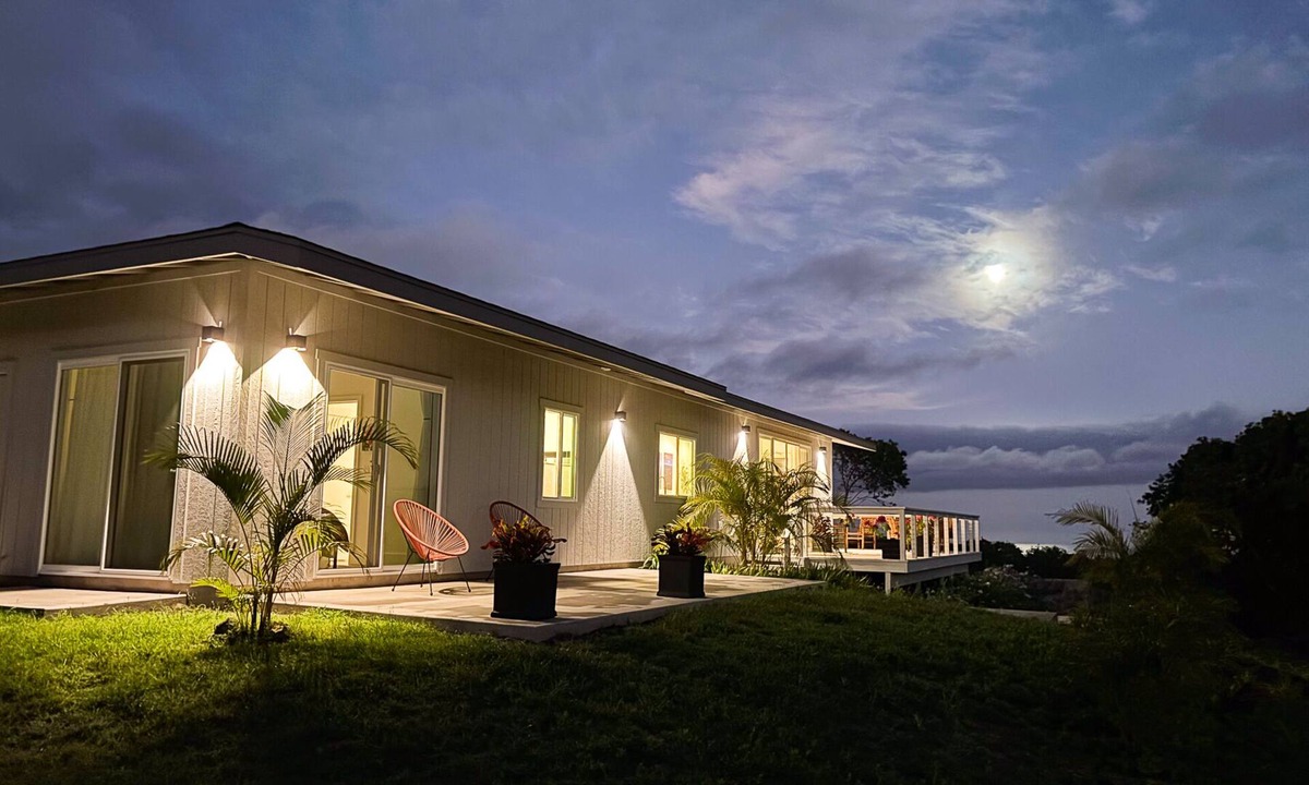 Discovery Harbour House | Makia View House/3Bed + 2 Bath/Ocean Views