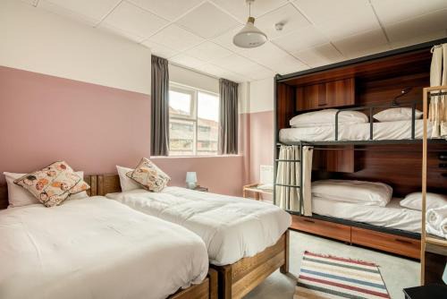 Birmingham City Centre Hostel | Malacuna Birmingham