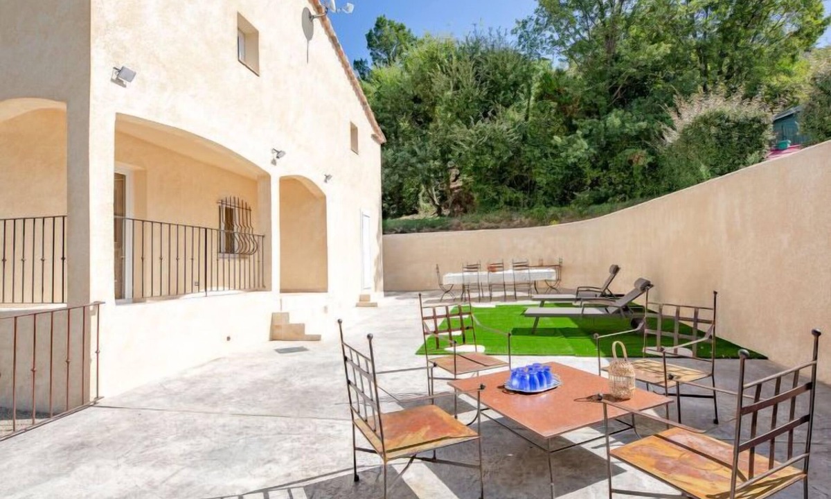 Bauduen House | Malanuit by Interhome
