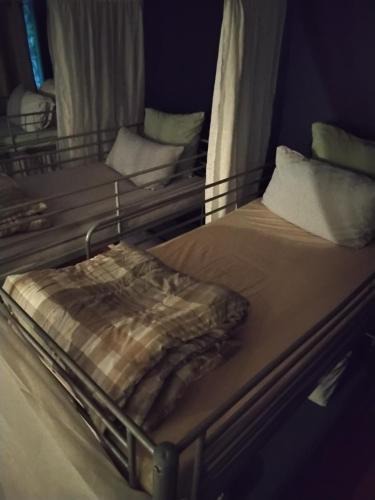 Cite Paul Eluard House | Male Shared room only for sleep 8 pm-10am