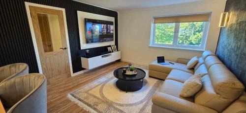 East End Apartment | Malina at The Green