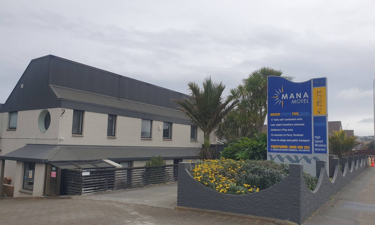 Mana Hotel | Mana Motel