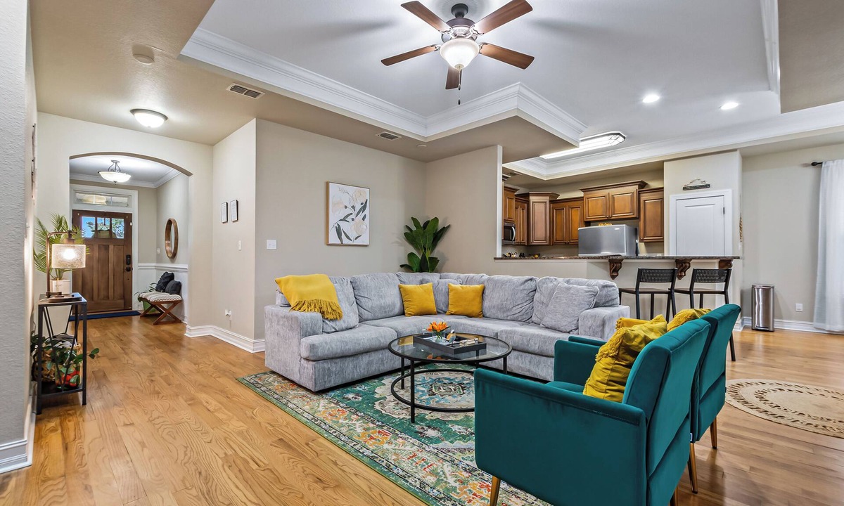 Tallahassee House | Manassas House 4 BDR Patio Firepit