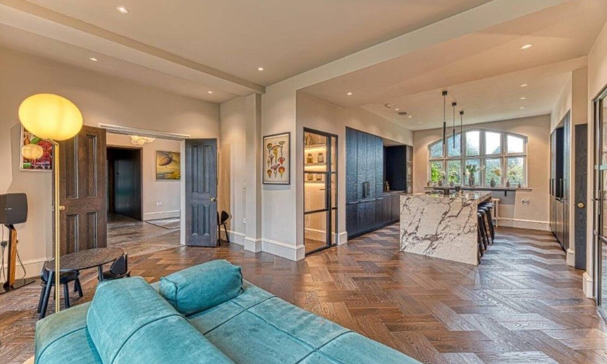 High Legh House | Manchester, Victorian Mansion, Cheshire