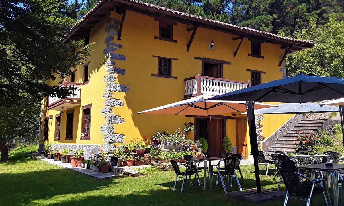 Zeberio House | Mandoia Farmhouse